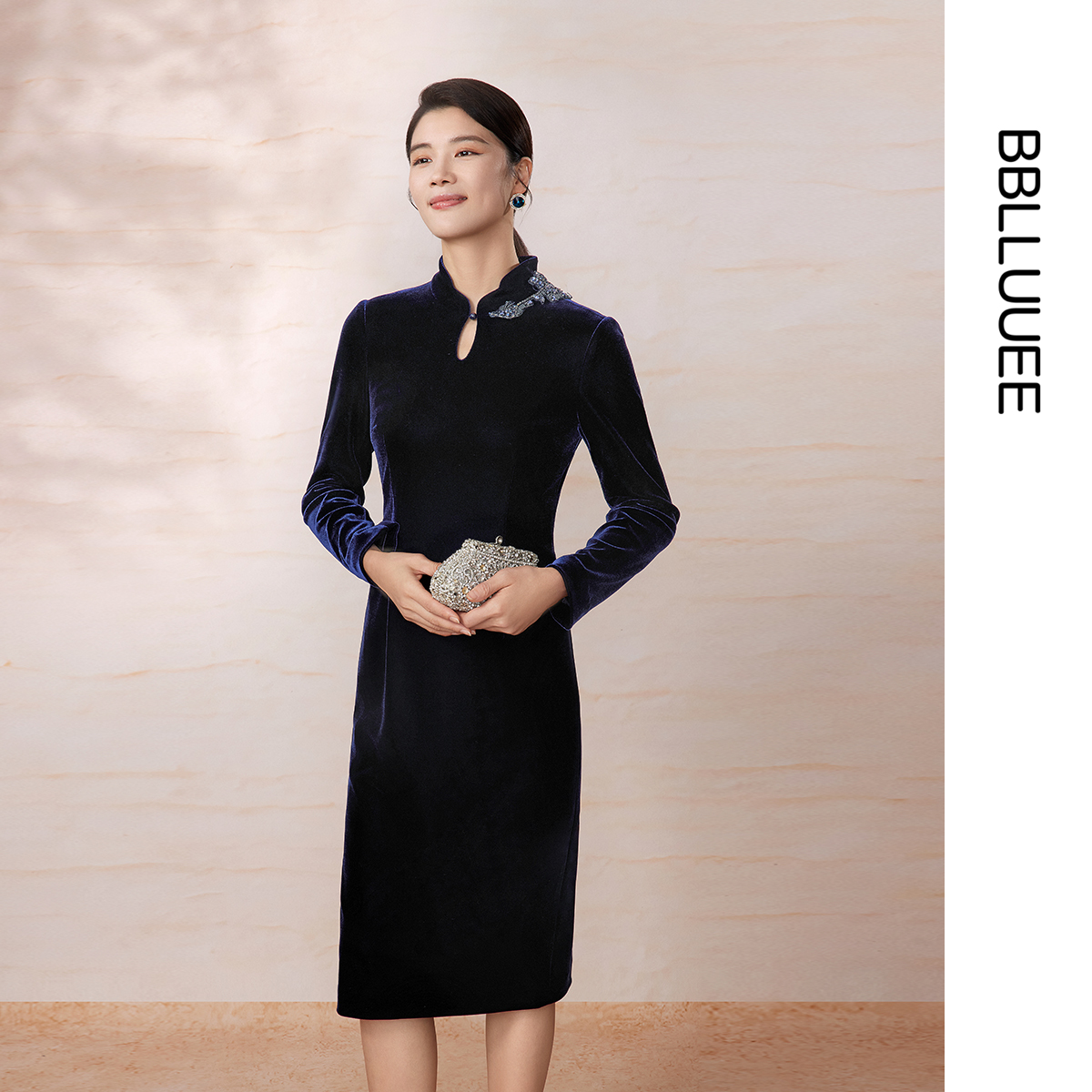 国风钉珠丝绒裙 光感旗袍裙