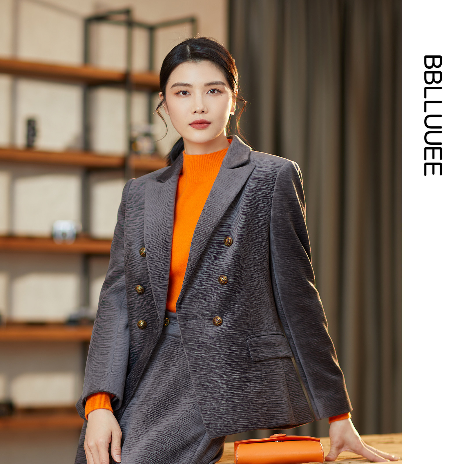 【商场同款】BBLLUUEE/粉蓝衣橱春高气场水波纹丝绒西装领外套女