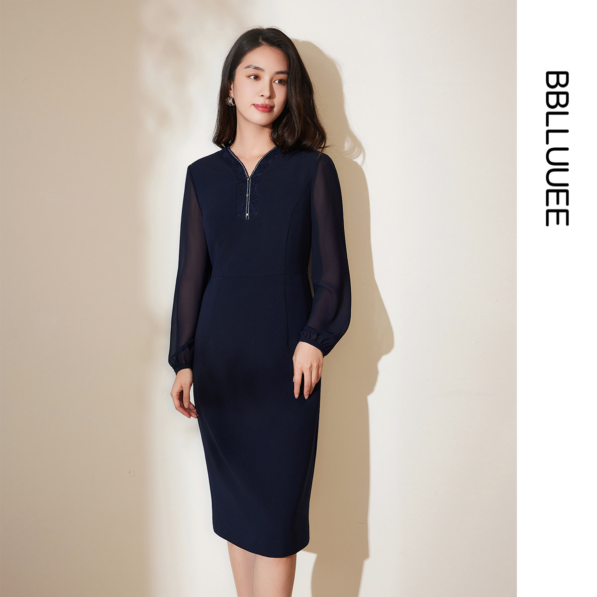 【通透纱袖】粉蓝衣橱2025秋新款中式薄纱长袖拼接大气V领连衣裙,女装/女士精品,连衣裙,淘宝优惠券,粉丝福利购,淘宝优惠卷