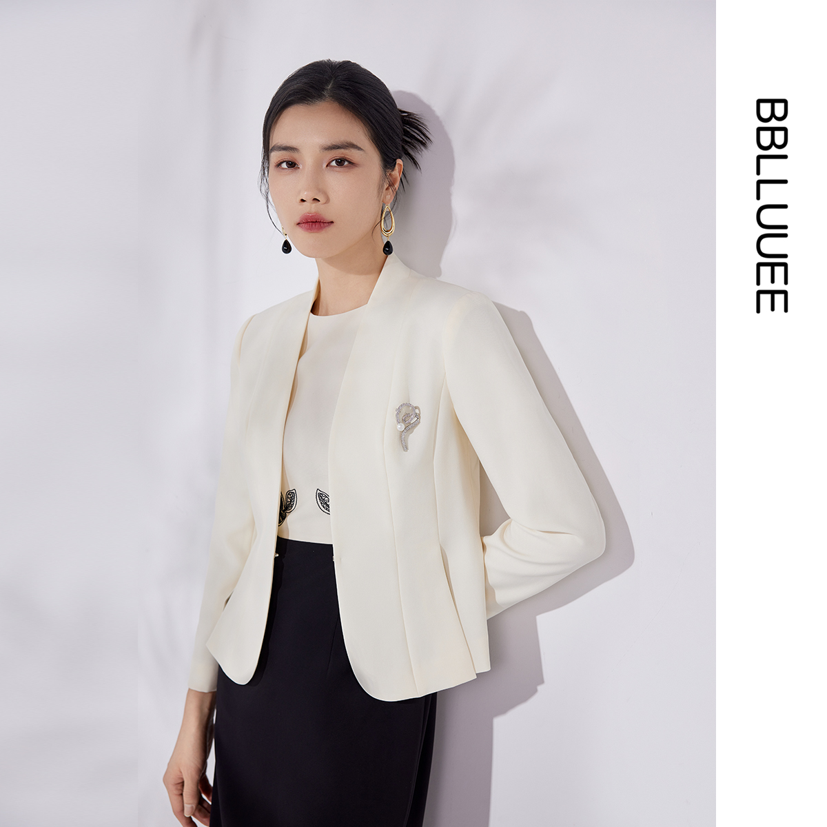 5a1w222短外套粉蓝衣橱