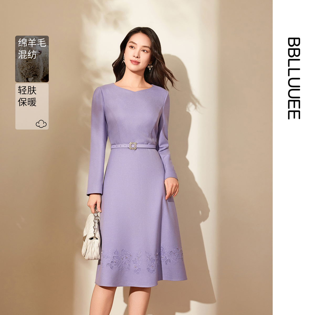 气质雅致镂空绣花连衣裙