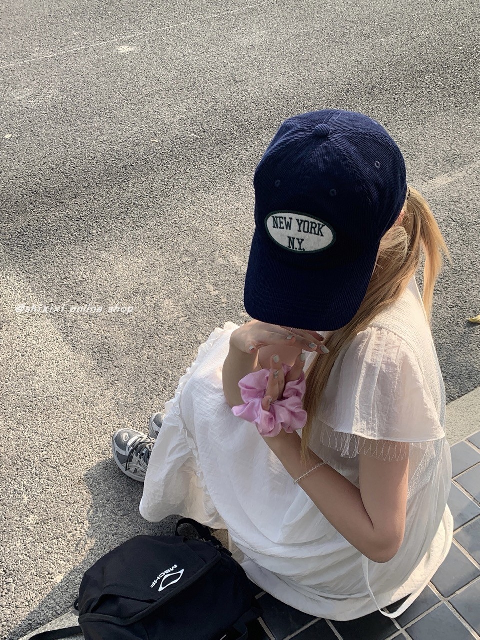 韩国复古小众休闲New York字母刺绣贴布灯芯绒软顶棒球帽鸭舌帽