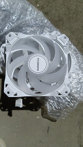 TCOMAS/钛钽80SJF-080 12cm/厘米 12030一体式CPU水冷静音风扇rgb