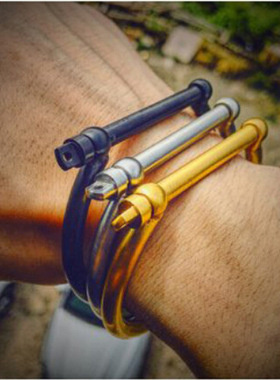 海军风格矩形船锚钩D字马蹄活口螺旋式锁扣钛钢男女情侣款手镯环