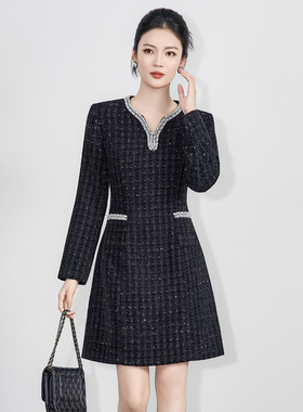2025秋冬小香风重工亮片粗花呢钉珠镶钻收腰显瘦小黑裙A字连衣裙