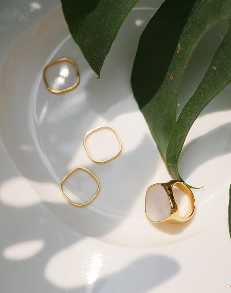 jul slan 不规则天然大贝母黄铜镀金极简戒指 叠戴奥钻钛钢小方戒