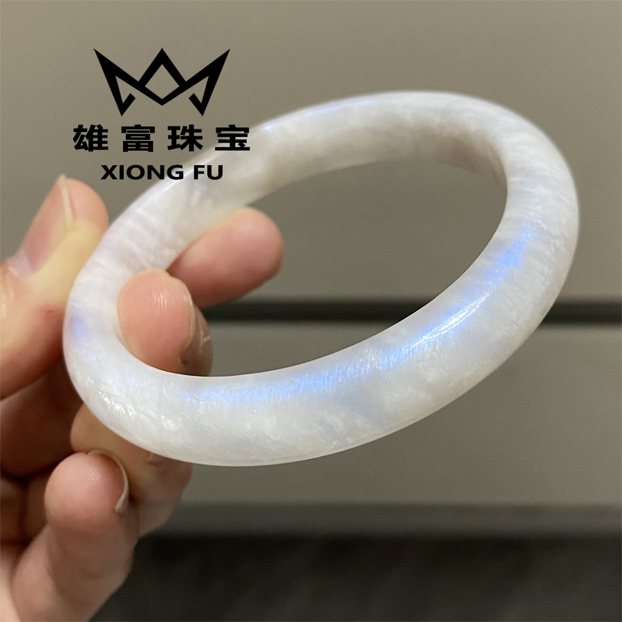 天然水晶斯里兰卡蓝白月光石手镯奶白强闪光饰品一物一图实拍现货