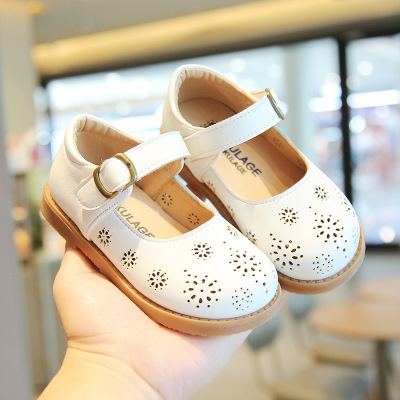 白色女童皮鞋镂空透气2025夏季新款英伦风儿童公主鞋学院风小单鞋