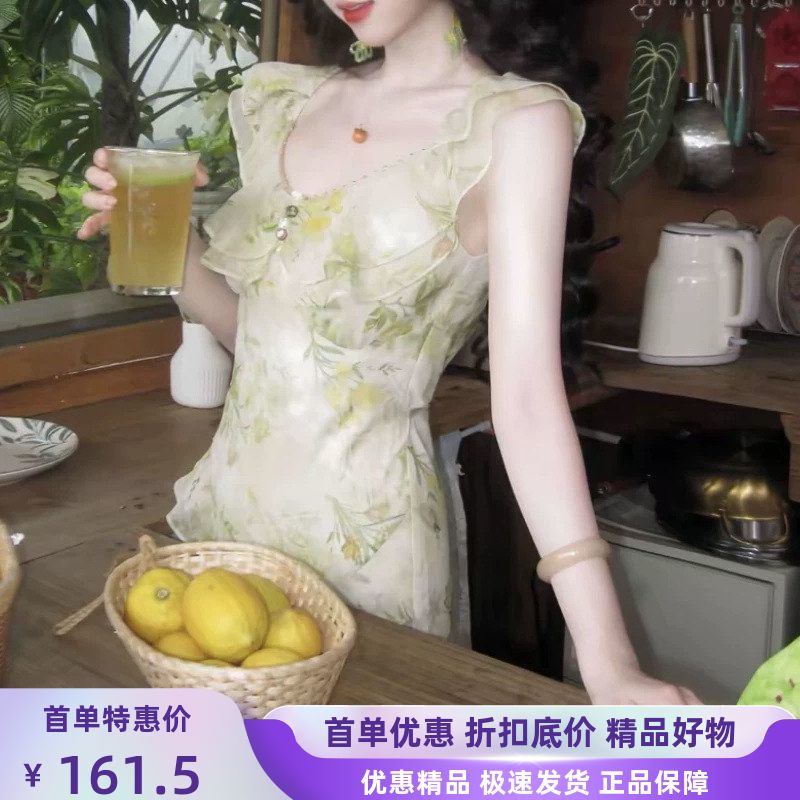 设计感新款绿色碎花连衣裙气质