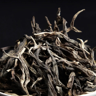 2025年头春头采龙二号大古树2000克散茶