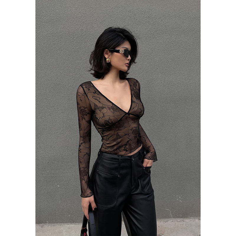 井也辣妹蕾丝T恤女打底衫