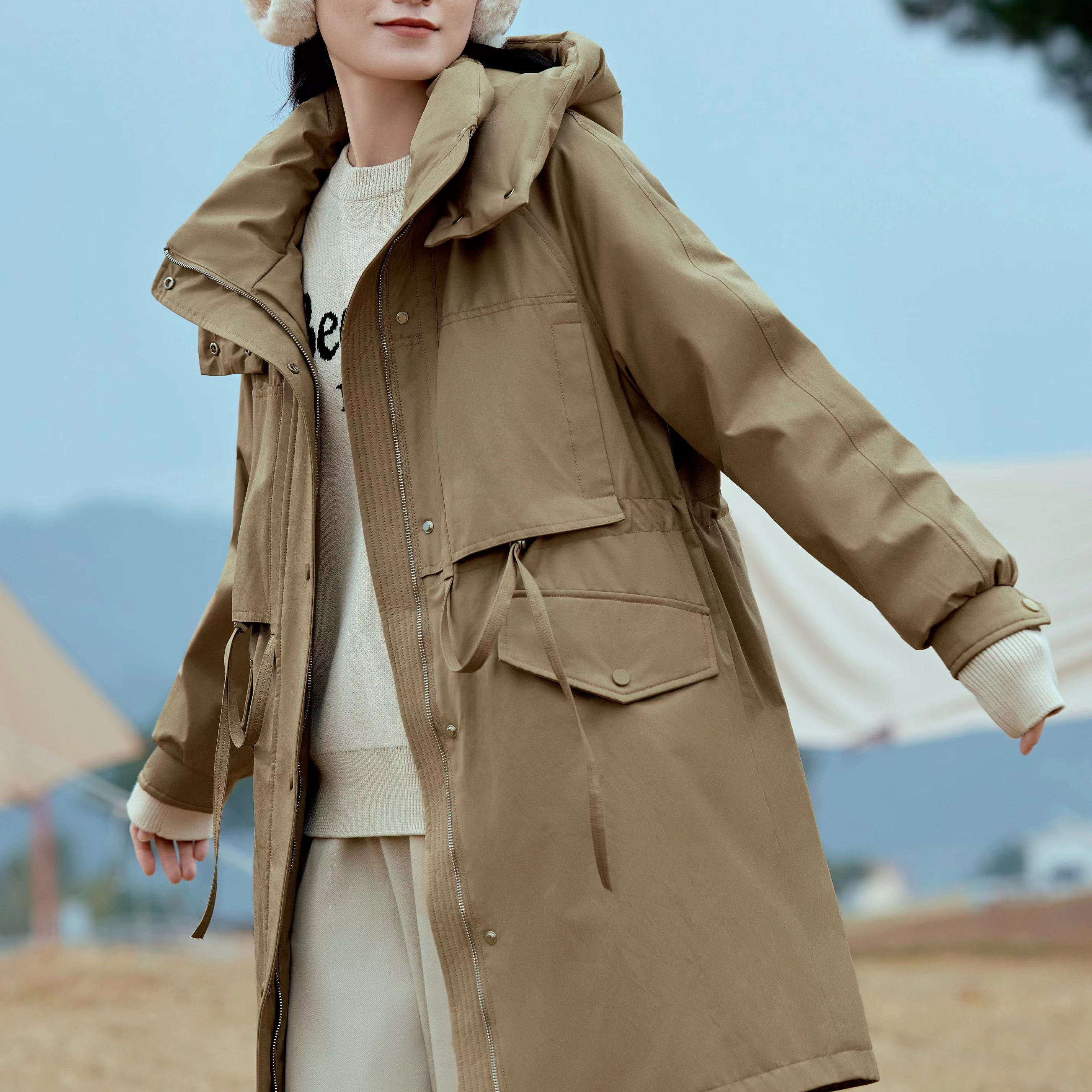 2025年反季中长款派克服女可拆卸内胆新款韩版羽绒服九成品