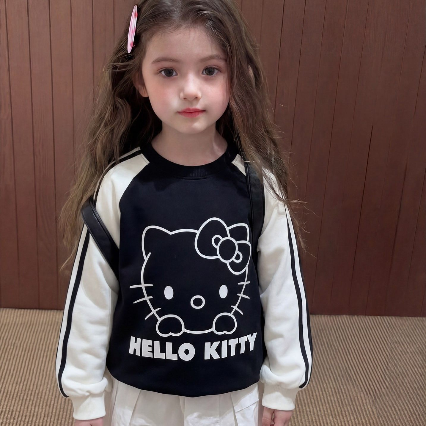 2026春韩系Hello Kitty卡通印花拼色插肩袖卫衣女童可爱休闲上衣