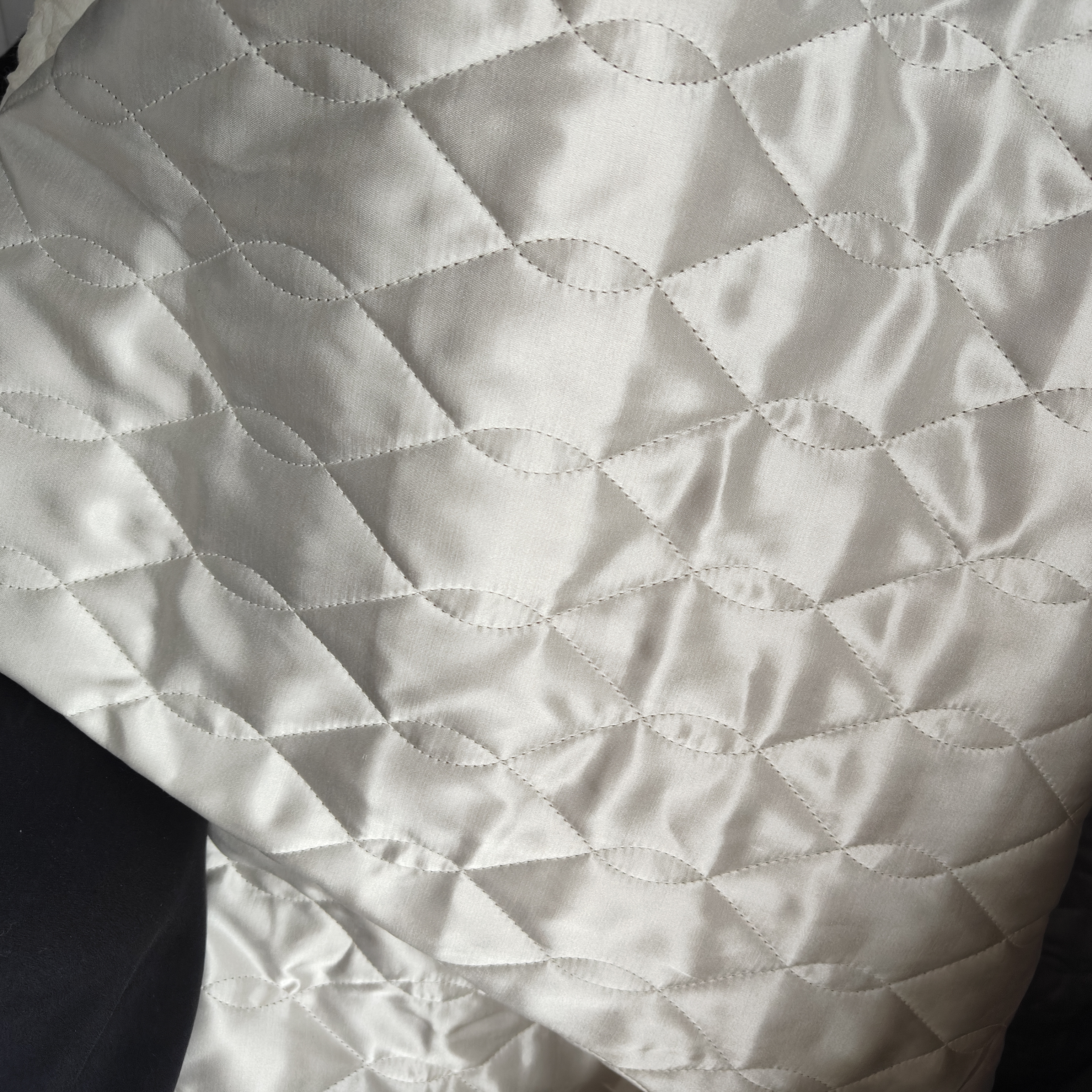 冬季真丝重磅驼绒丝棉缎 绗缝驼绒棉服马甲内胆时装面料 加厚丝绸