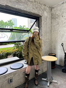 蒋哇塞 时髦小众设计感重工抽褶芥末黄色衬衫2025帅气百搭长衬衣