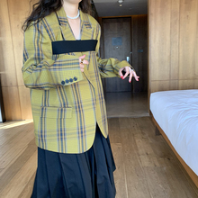 网红时髦黄色格子西装女2020新款西服外套宽松休闲显瘦