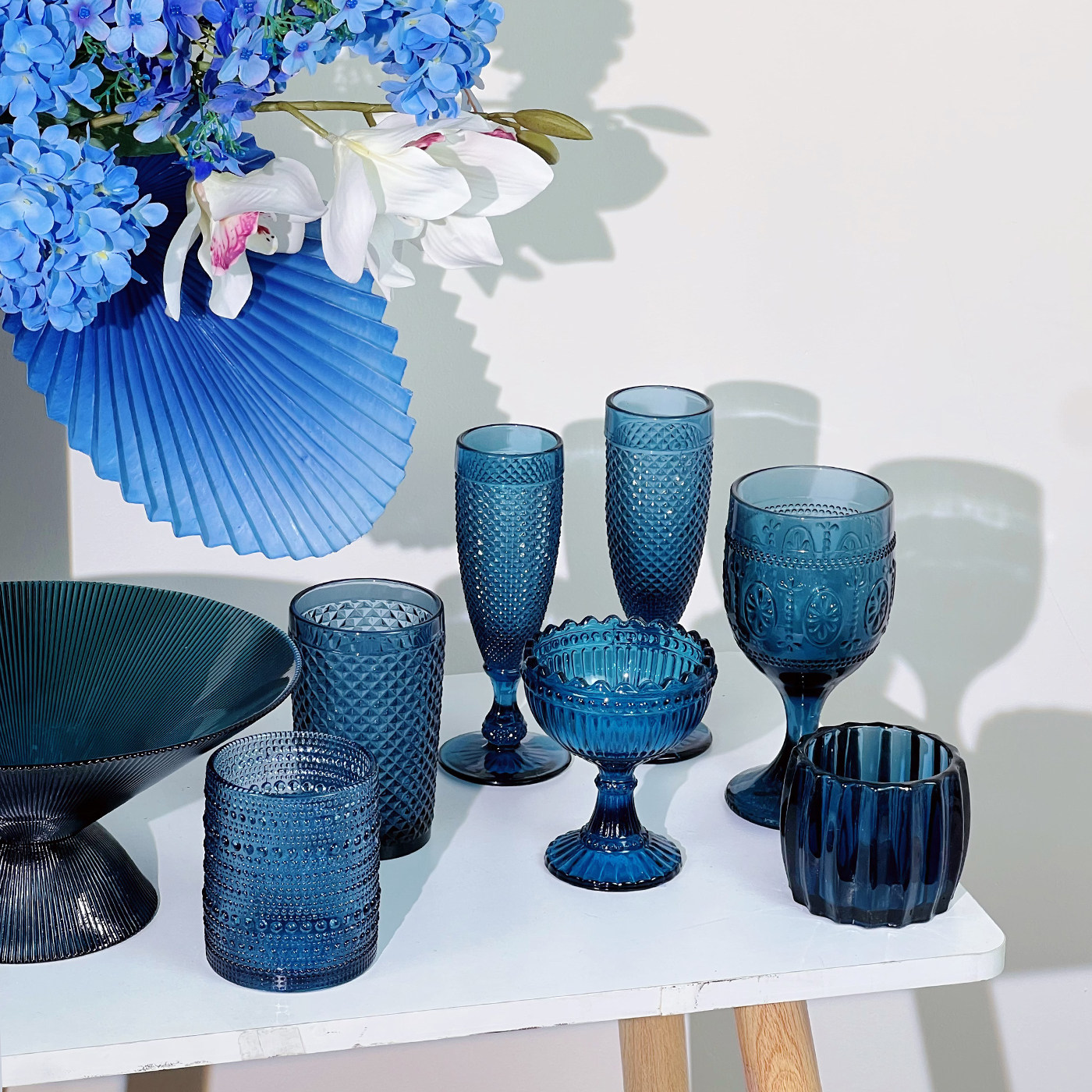 宝蓝色系列家庭宴会橱窗摆件礼物外贸尾货大容量水杯高脚杯甜品杯