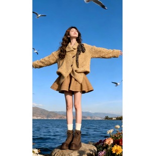 2026超火冬季 设计感韩系翻领牛角扣毛衣女显瘦百搭a字半身裙套装