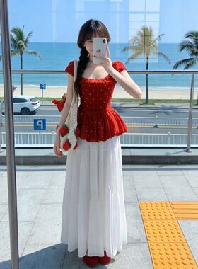 春季撞色波点收腰蓬蓬裙两件套