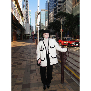 WEINISIAN朱小姐2025冬季 绵羊毛夹棉外套女黑白撞色宽松上衣 新款