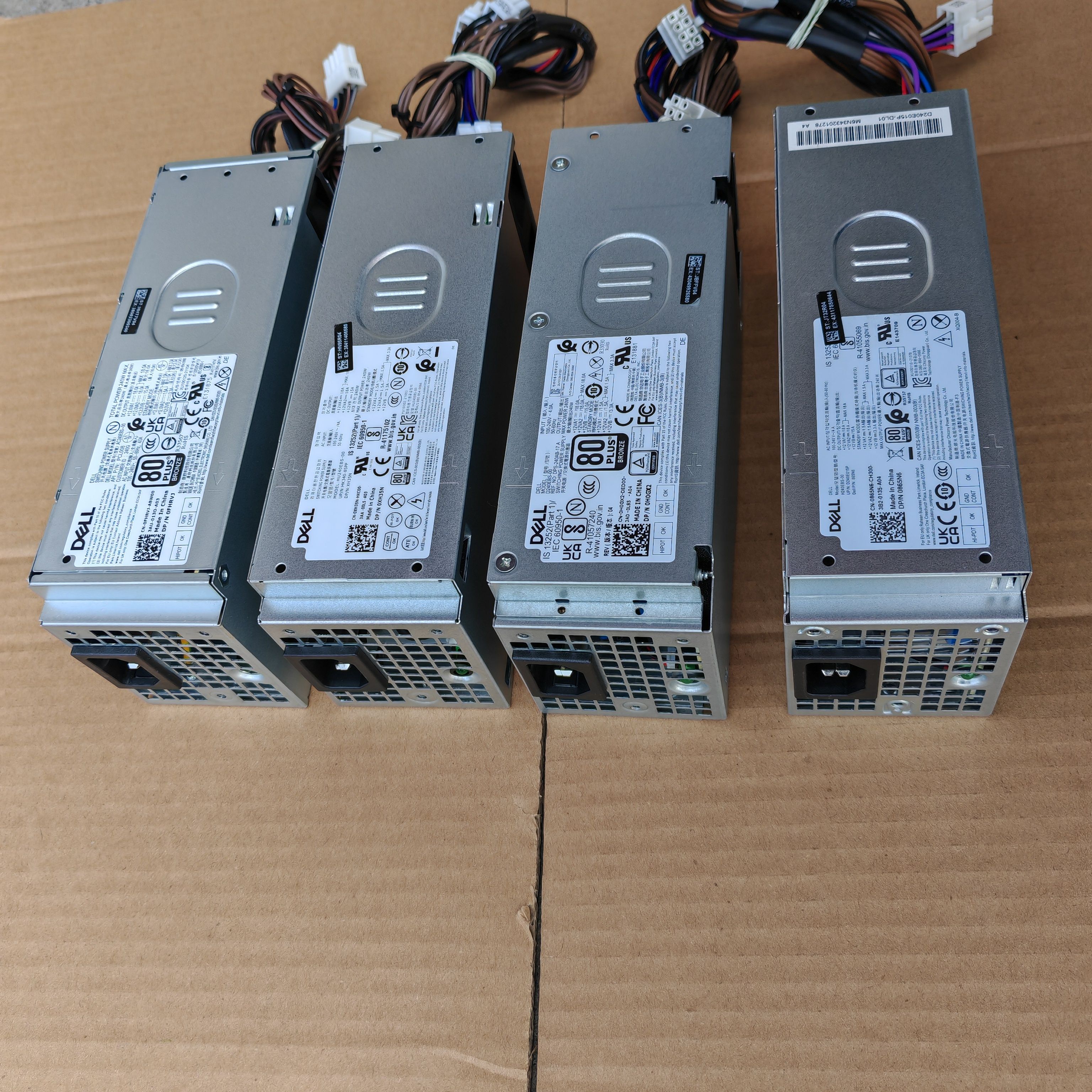 80认证电脑电源戴尔240W