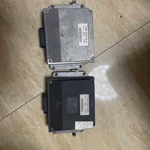 奔驰M137M275点火电脑点火模块