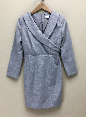 品牌折扣    连衣裙潮款 HH01375 切