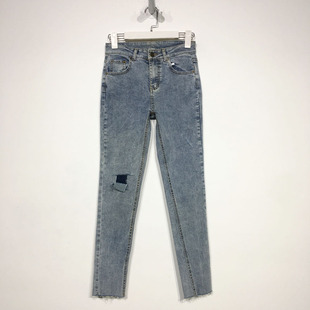 伊NF系列 D96118 时尚牛仔长裤品牌女装折扣