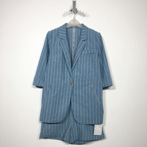 VE系列 D91899 时尚套装品牌女装折扣