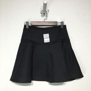 H8853 短裙G22 品牌折扣 时尚