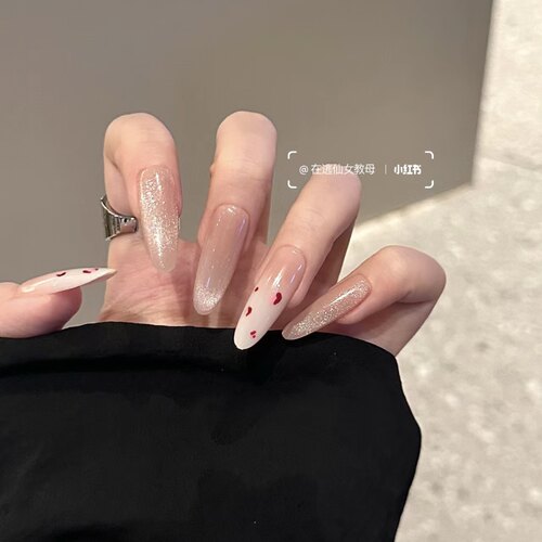 辣妹粉红顽皮豹甜心猫眼美甲
