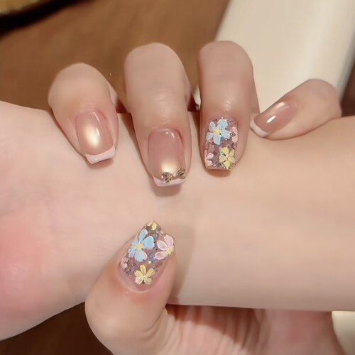 春日莫奈花园猫眼法式美甲