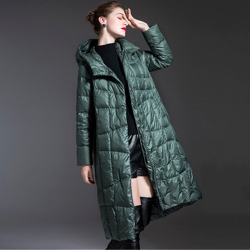 高端品牌羽绒服女加厚连帽中长款