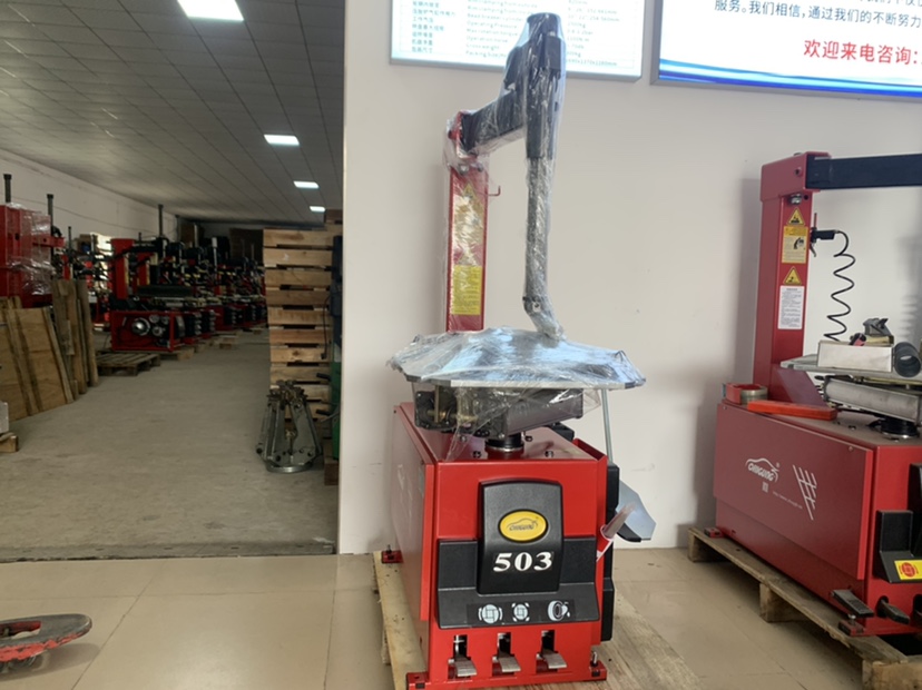 正常发货半自动汽车轮胎扒胎机拆胎机拆装机可加装辅助臂防爆胎