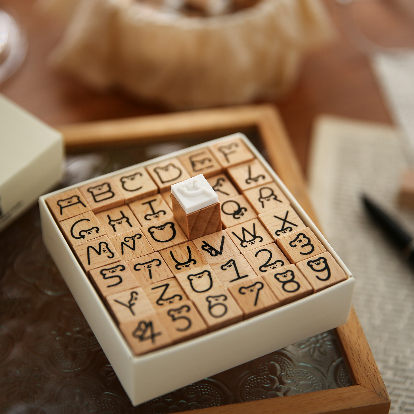小猫字体字母盒装印章