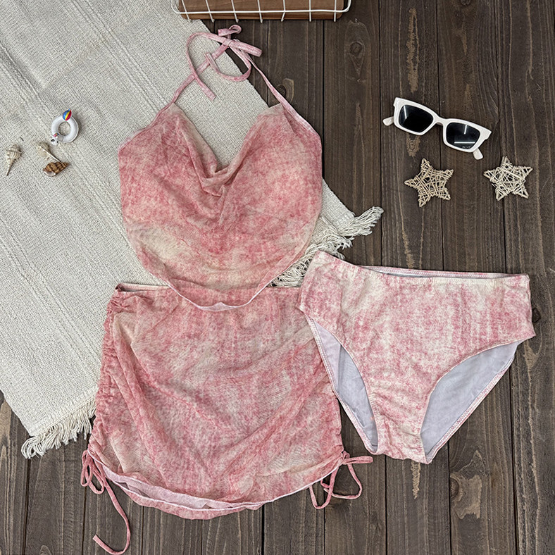 泳衣女2025夏新款高级感显瘦性感比基尼分体三件套度假沙滩泡温泉