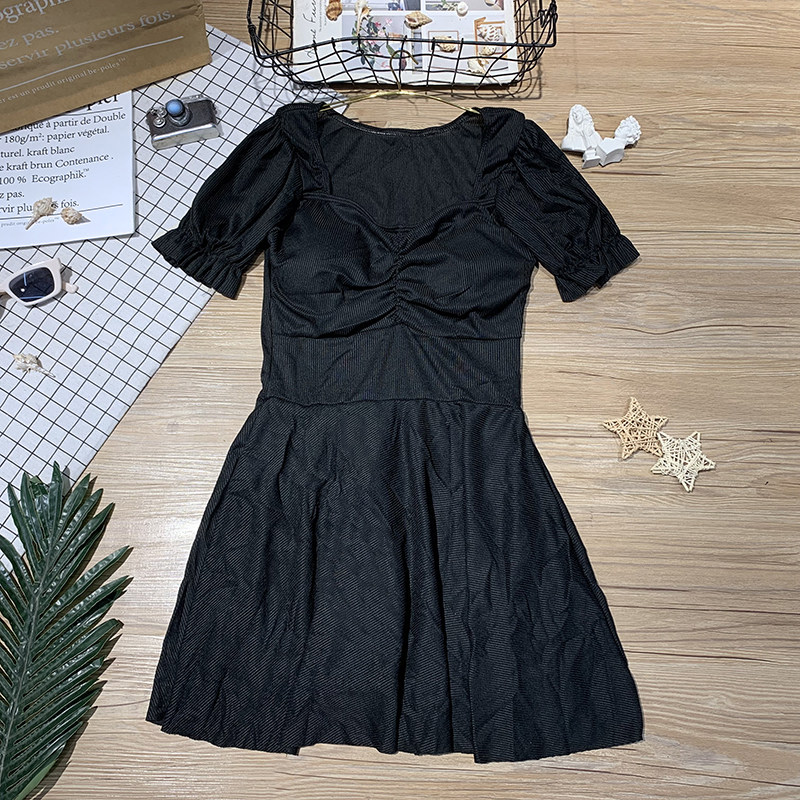 泳衣女连体平角遮肚显瘦保守裙式短袖仙女范性感韩国温泉2021新款