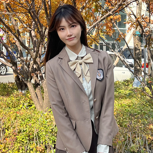 中牌美拉德西服衬衫百褶裙JK制服