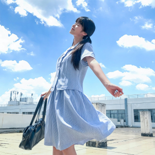 中牌制服馆 