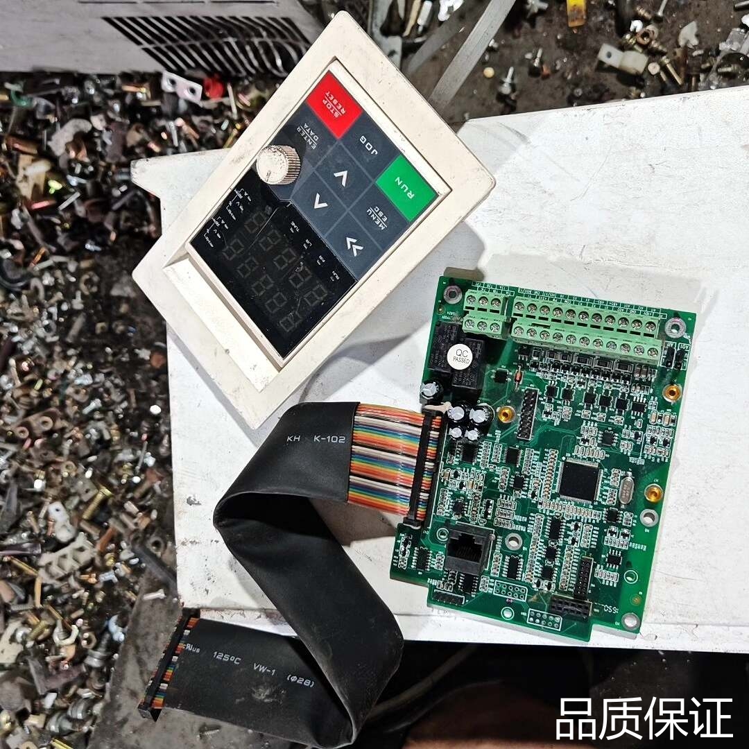 适配无锡中誉东莲变频器DL200-4T-030G/037P，主板议价