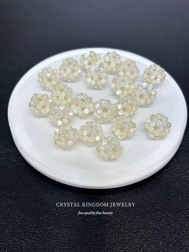 天然白蝶贝绣球珠散珠单珠diy原创水晶手链编织手工吊坠配件车挂