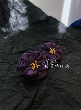 紫色花朵不规则耳钉紫金配色银针拾荒饰物局