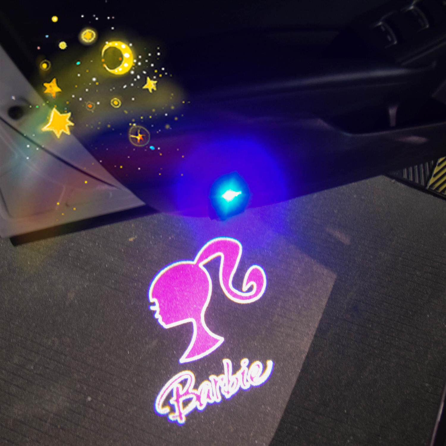Barbiegirl时尚芭比女生车载好物充电无线迎宾灯车门投影氛围灯