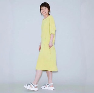 清货显瘦文静2025夏季新款宇津木简洁显瘦薄款棉连衣裙a字裙