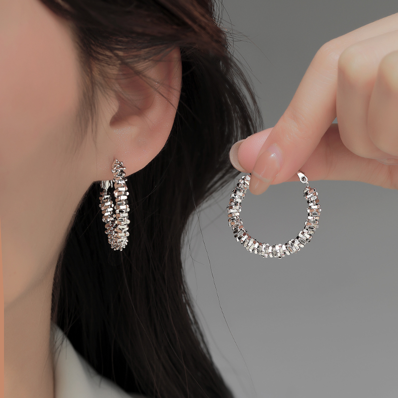 Z小姐日韩女不规则耳环