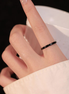 Z小姐925纯银黑色素圈戒指