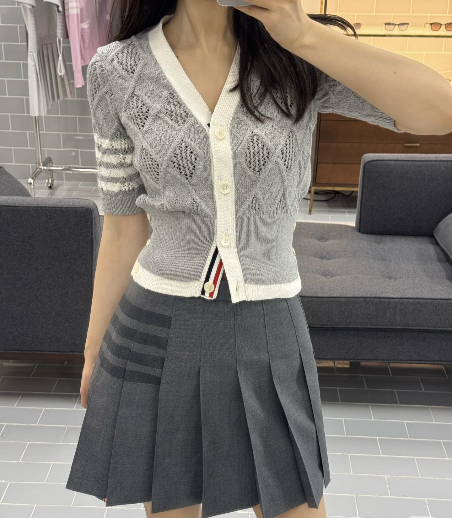 四条杠菱格镂空短袖针织开衫女V领撞色短款显瘦透气上衣