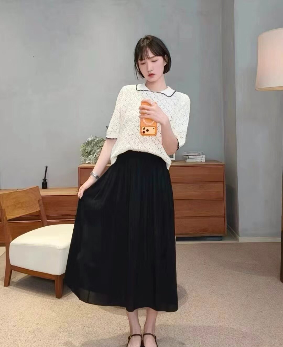 2026新款早春款名媛时尚百搭圆领短袖针织上衣女