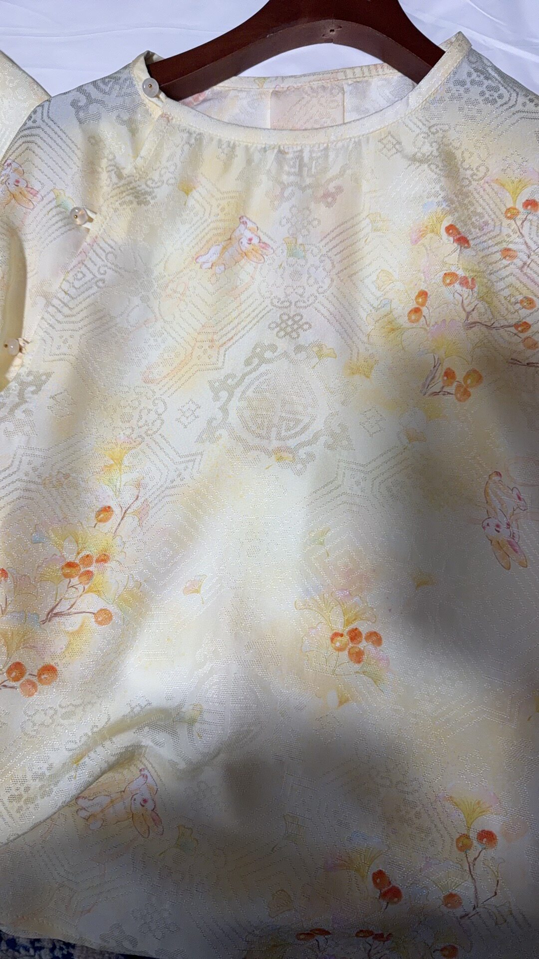 李德喜罗衣 防晒衫 三经绞罗 印花罗 正品带钢印 李德喜杏间兔影图片