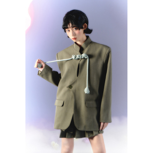 新款 杨二大梦原创绿色新中式 女秋装 套装 2025西服 盘扣竖条纹小西装